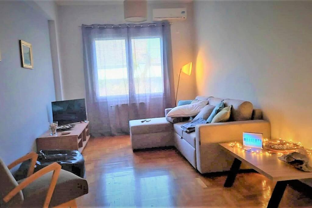Staying Besides Acropolis! Афіни Екстер'єр фото
